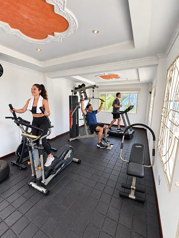 Huéspedes en el gimnasio